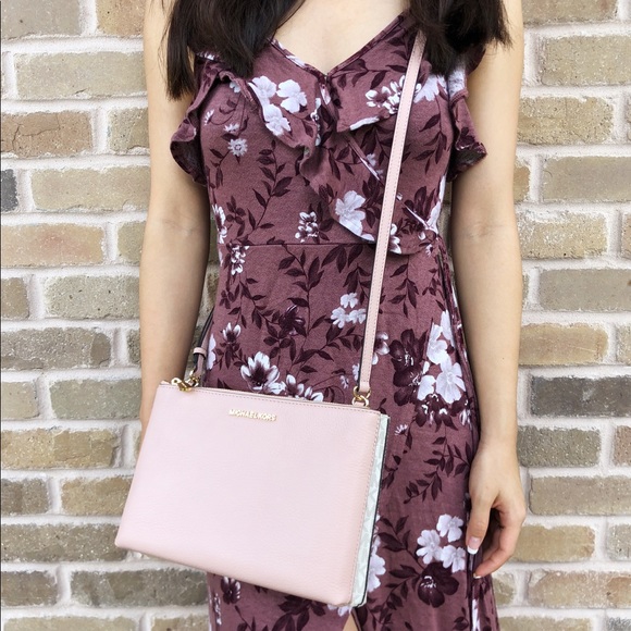 Michael Kors double compartment Large Crossbody - Picture 8 of 8